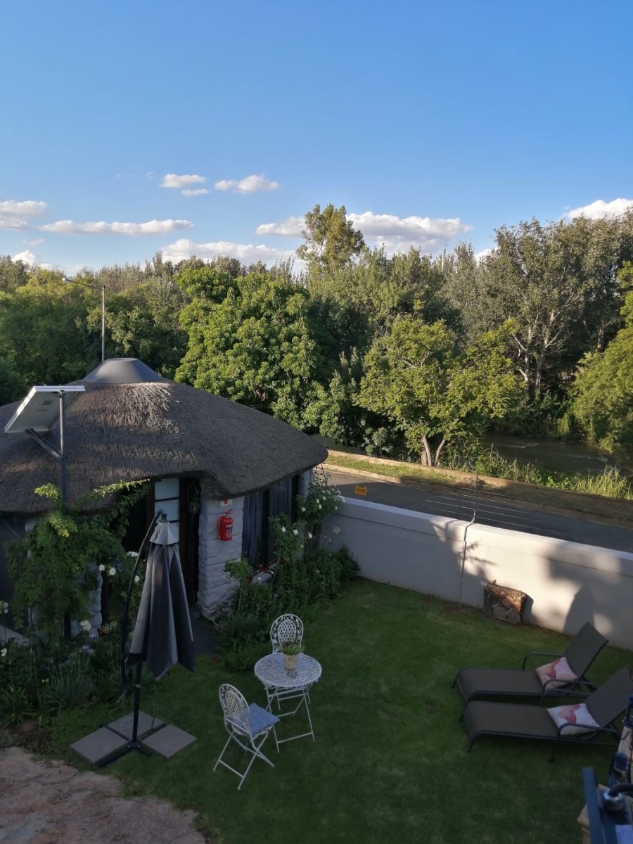 7 Bedroom Property for Sale in Parys Free State